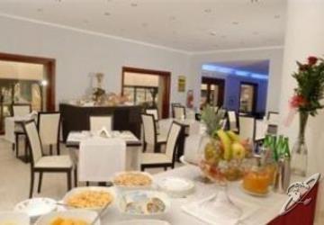 Palazzo Foti Hotel โครโตเน ภายนอก รูปภาพ
